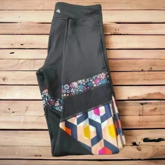 Joy Lab Black Floral Retro Print Leggings Size Small. #Athletic #workout - Picture 3 of 5